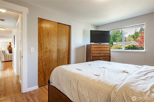 8160 Kayak Way, Blaine, WA 98230