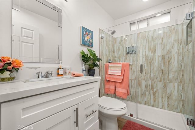 7516 Avalon, Los Angeles, CA 90003