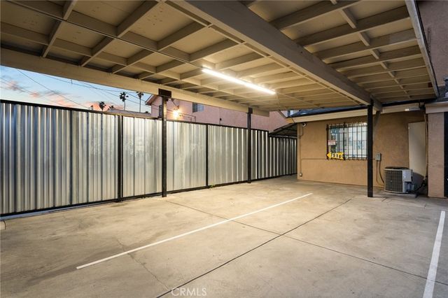 7516 Avalon, Los Angeles, CA 90003