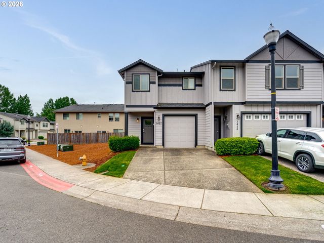 1427 Ne 83RD Dr, Vancouver, WA 98665