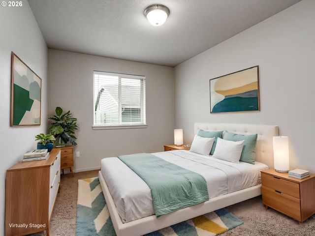 1427 Ne 83RD Dr, Vancouver, WA 98665