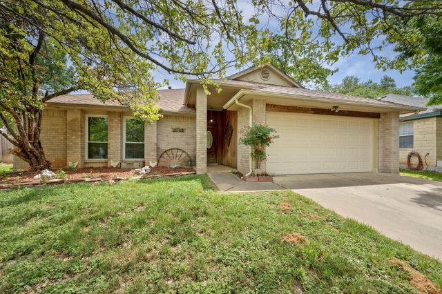 16415 Lone Wolf DR, Leander, TX 78641
