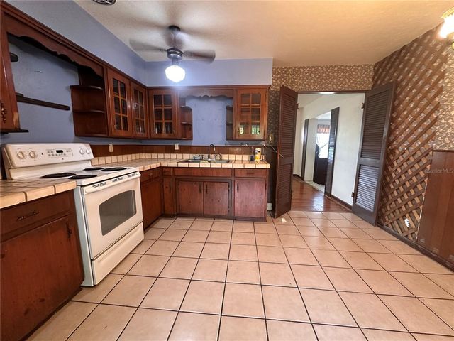 708 CHESTNUT ROAD, Auburndale, FL 33823