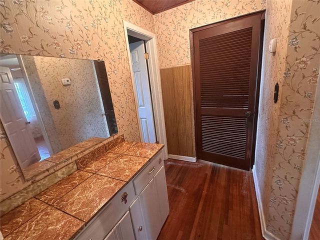 708 CHESTNUT ROAD, Auburndale, FL 33823