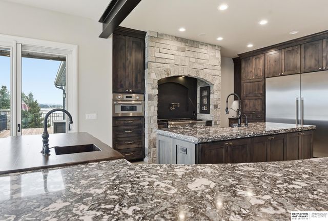 24920 Farnam Circle, Waterloo, NE 68069