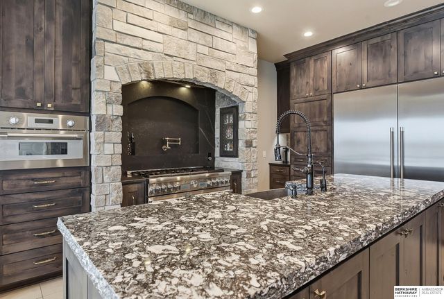 24920 Farnam Circle, Waterloo, NE 68069