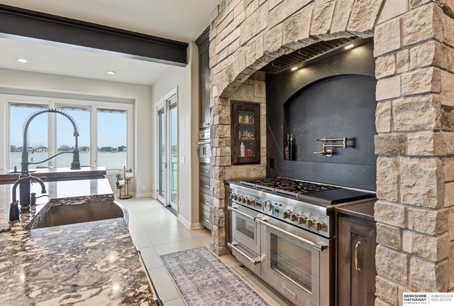 24920 Farnam Circle, Waterloo, NE 68069