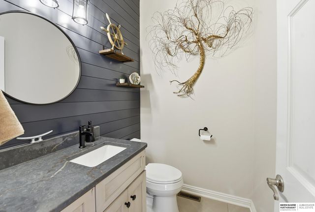 24920 Farnam Circle, Waterloo, NE 68069