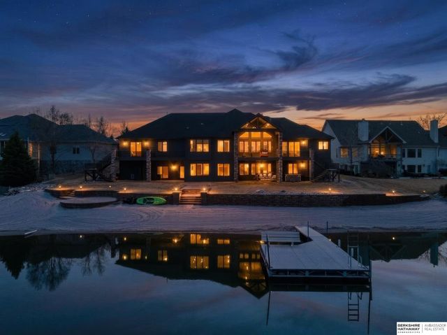 24920 Farnam Circle, Waterloo, NE 68069