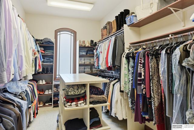 24920 Farnam Circle, Waterloo, NE 68069