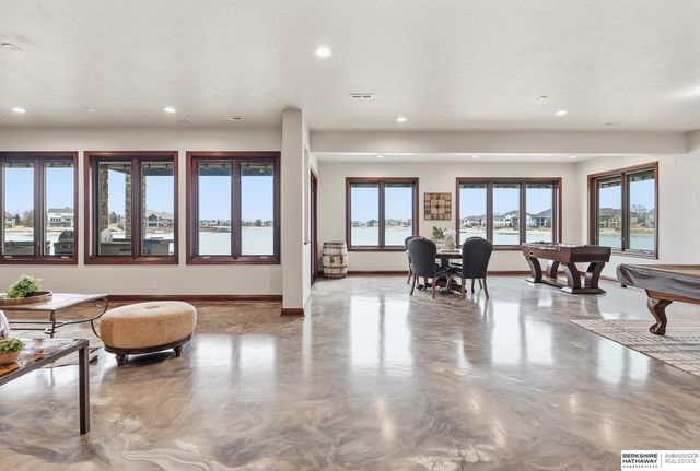 24920 Farnam Circle, Waterloo, NE 68069