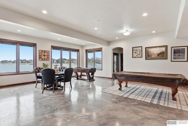 24920 Farnam Circle, Waterloo, NE 68069