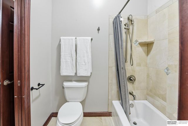 24920 Farnam Circle, Waterloo, NE 68069