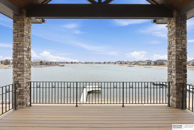 24920 Farnam Circle, Waterloo, NE 68069