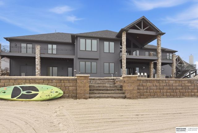 24920 Farnam Circle, Waterloo, NE 68069