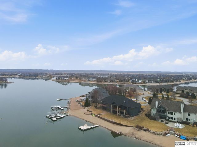 24920 Farnam Circle, Waterloo, NE 68069