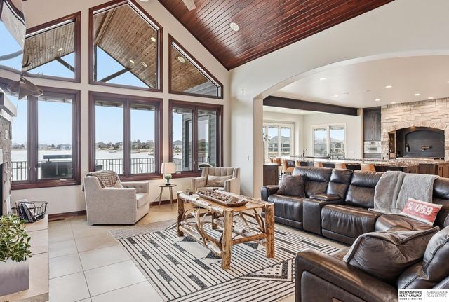 24920 Farnam Circle, Waterloo, NE 68069