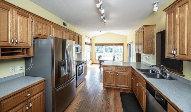 17091 Fairhill Avenue, Farmington, MN 55024