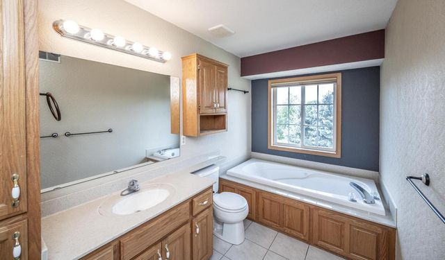17091 Fairhill Avenue, Farmington, MN 55024