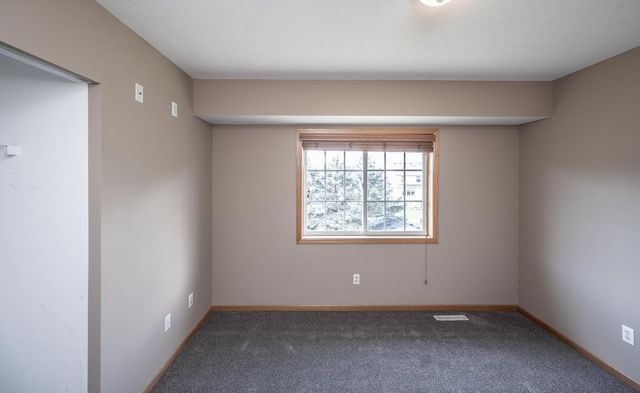 17091 Fairhill Avenue, Farmington, MN 55024