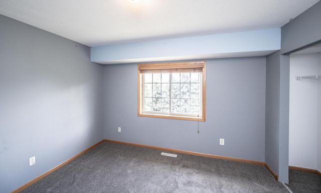 17091 Fairhill Avenue, Farmington, MN 55024