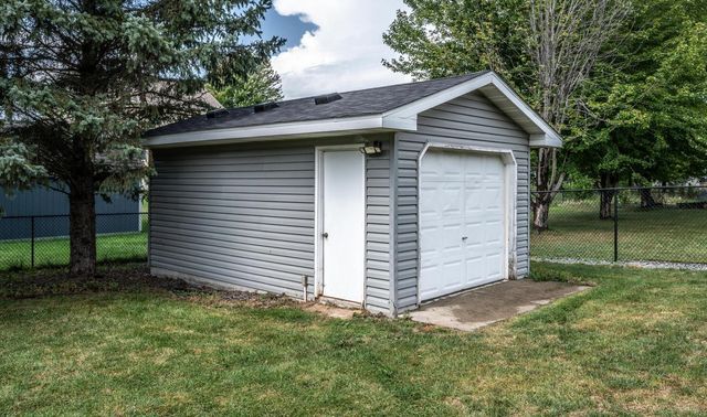 17091 Fairhill Avenue, Farmington, MN 55024