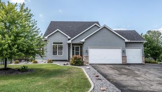 17091 Fairhill Avenue, Farmington, MN 55024