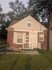 15808 Southfield Road, Detroit, MI 48223