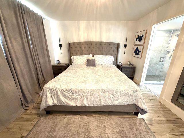 4550 NW 18th Avenue 304, Pompano Beach, FL 33064