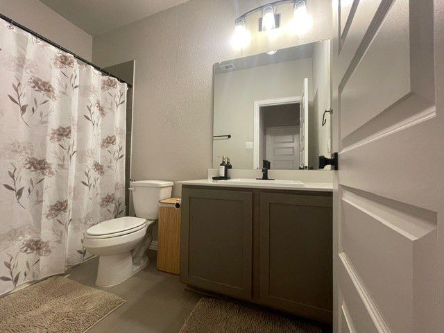 2924 Spirit Woods Lane, Arlington, TX 76001