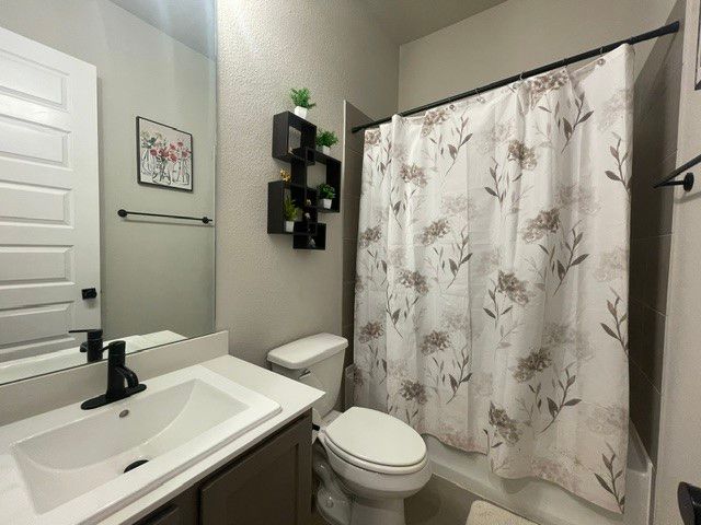 2924 Spirit Woods Lane, Arlington, TX 76001