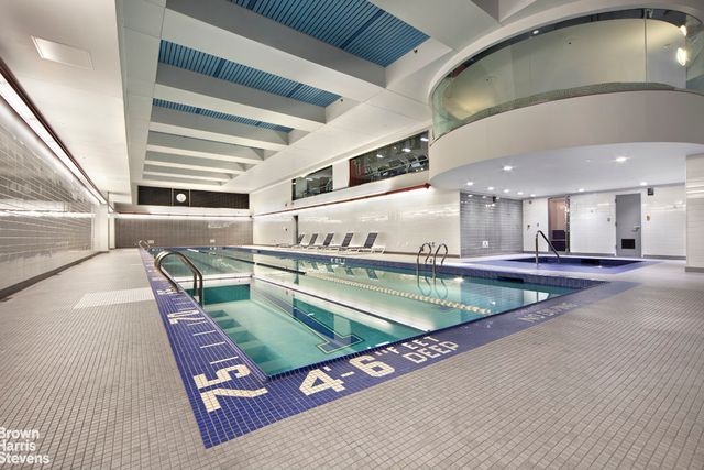 161 W 61st St Apt 15H, New York City, NY 10023