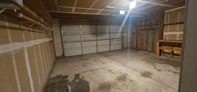 5296 E Harvest Lane, Fresno, CA 93725