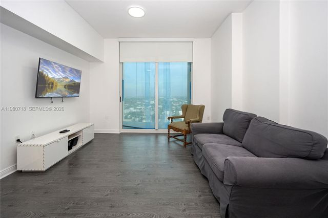 1745 E Hallandale Beach Blvd 2501W, Hallandale Beach, FL 33009