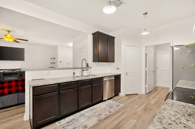 1543 Mackinac Drive, Crowley, TX 76036