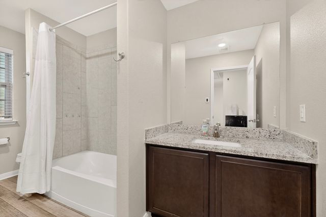 1543 Mackinac Drive, Crowley, TX 76036