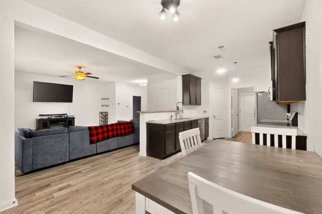 1543 Mackinac Drive, Crowley, TX 76036