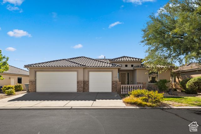 1109 N VENTANA DR, Washington, UT 84780