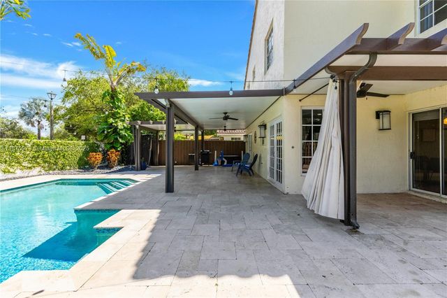 11256 SW 159th Ave, Miami, FL 33196
