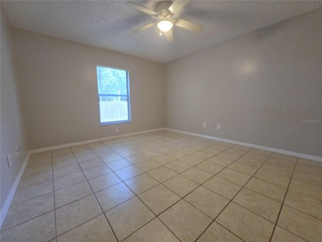 1423 MONTANA AVENUE 1423, St Cloud, FL 34769