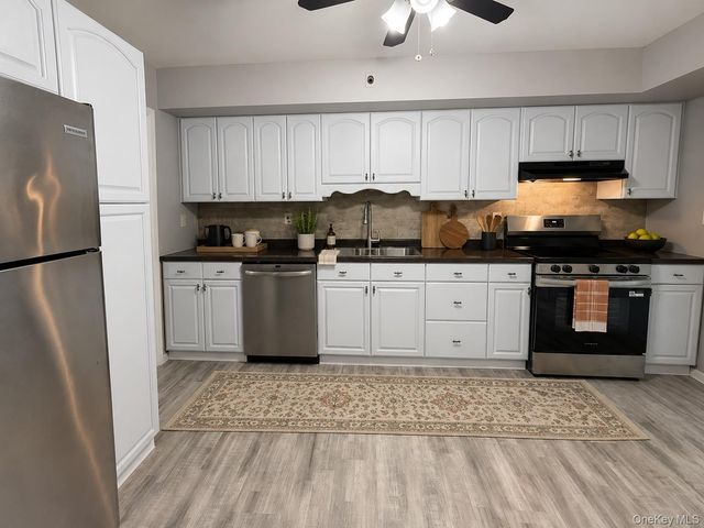59 Woodhull Landing Road, Sound Beach, NY 11789