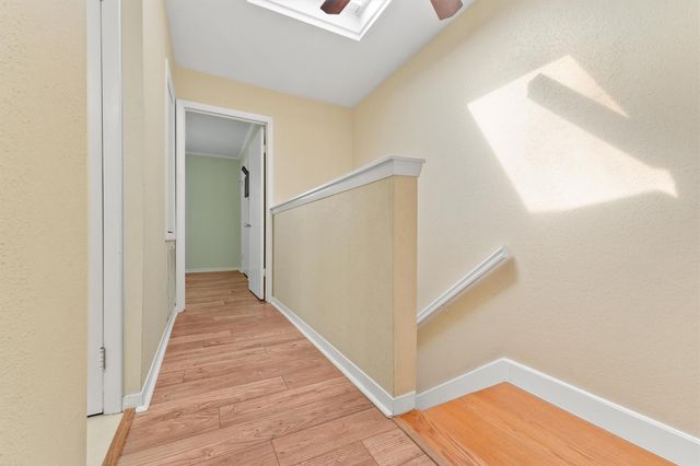 5050 Glenmont Drive F5, Houston, TX 77081