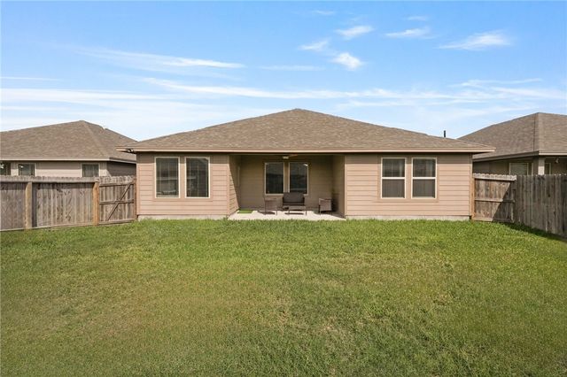 3918 Shiva Dr, Corpus Christi, TX 78410