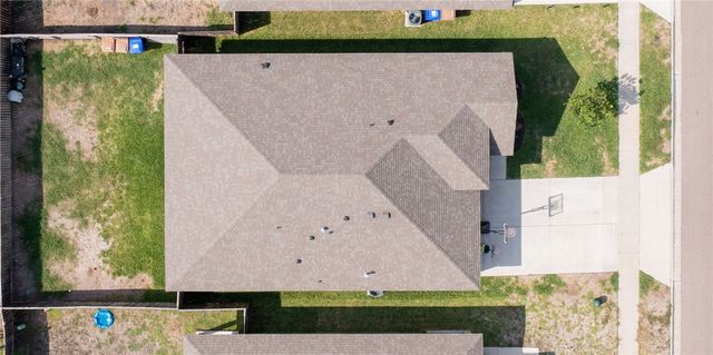 3918 Shiva Dr, Corpus Christi, TX 78410