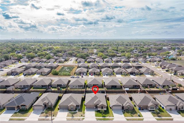 3918 Shiva Dr, Corpus Christi, TX 78410