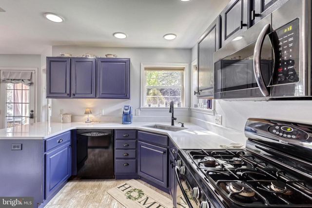 303 TOUCHSTONE DRIVE, Carlisle, PA 17015