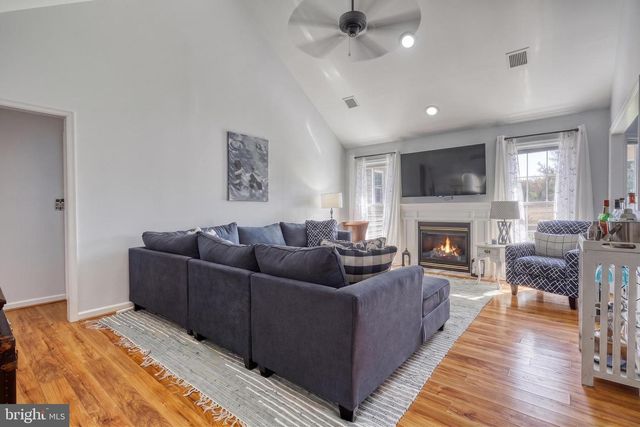 303 TOUCHSTONE DRIVE, Carlisle, PA 17015