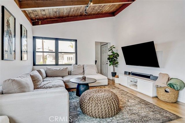 944 15th Place, Hermosa Beach, CA 90254