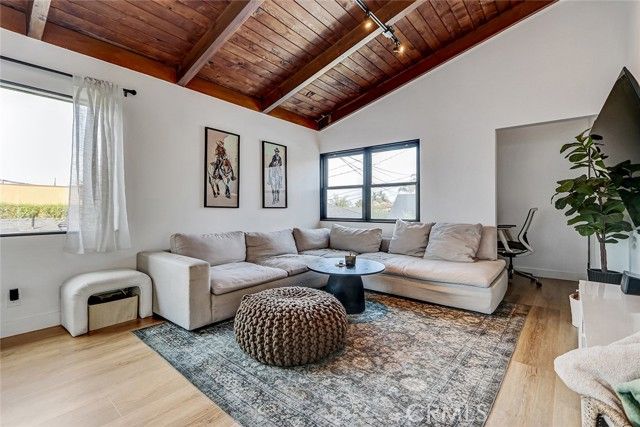 944 15th Place, Hermosa Beach, CA 90254