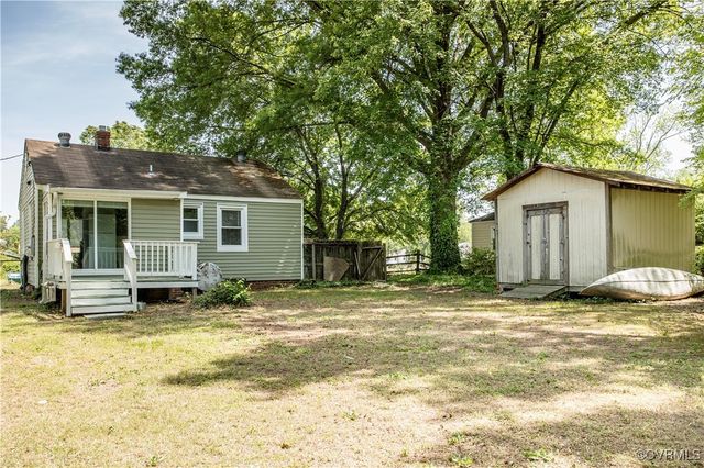 654 Effingham Dr, Richmond, VA 23224